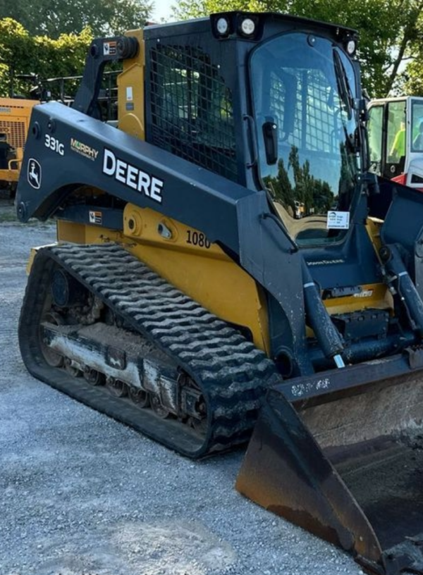 2017 John Deere 331G tracked skid steer loader - Image 9