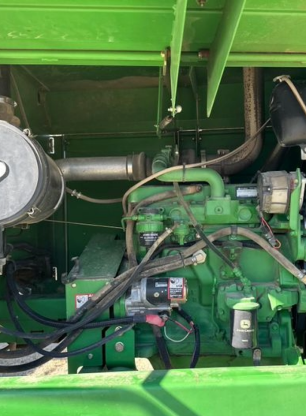 2004 John Deere 4895 swather - Image 14