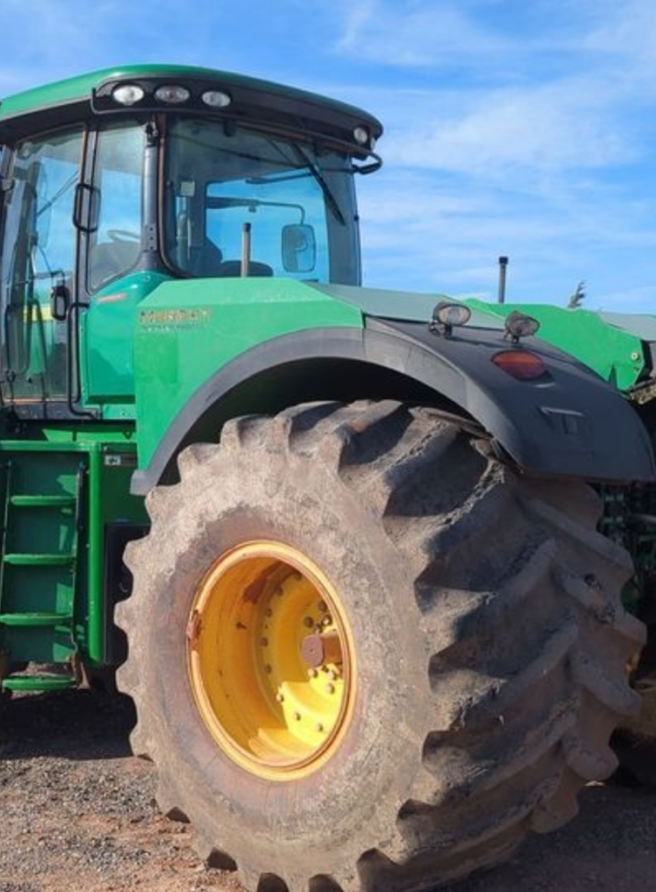 2015 John Deere 9470R Scraper Special 4WD tractor - Image 13