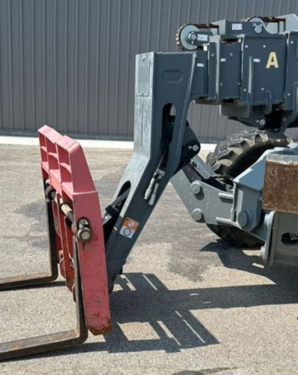 2018 Skyjack SJ1056 TH telehandler - Image 7