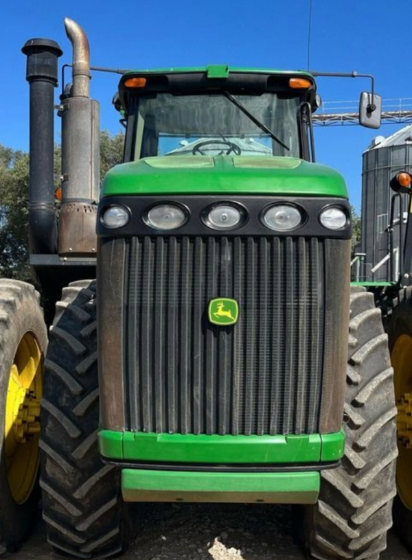 2011 John Deere 9230 4WD tractor