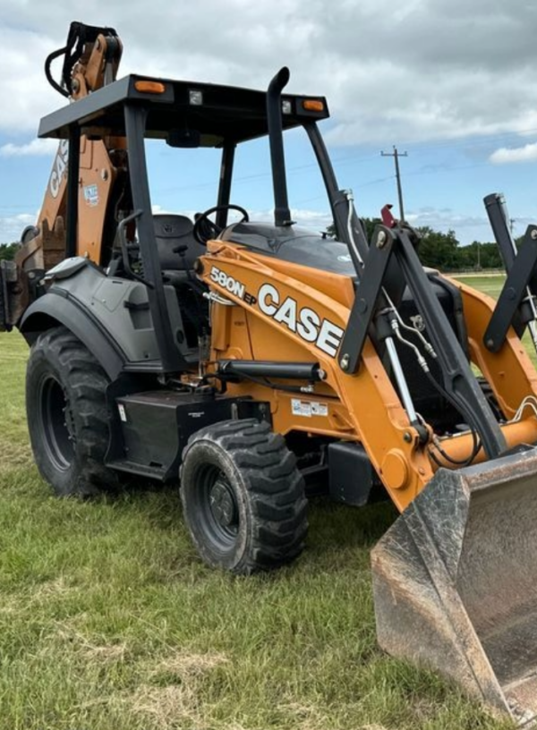 2018 Case 580N EP backhoe - Image 7