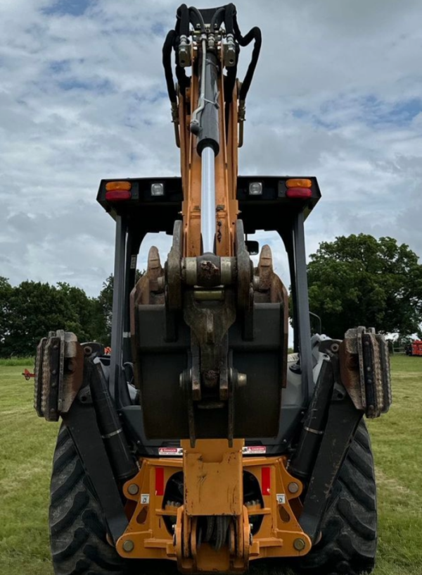 2018 Case 580N EP backhoe - Image 15